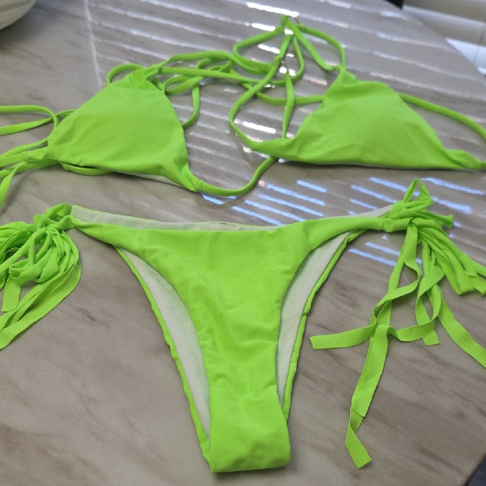 SHEIN Neon Green Bikini